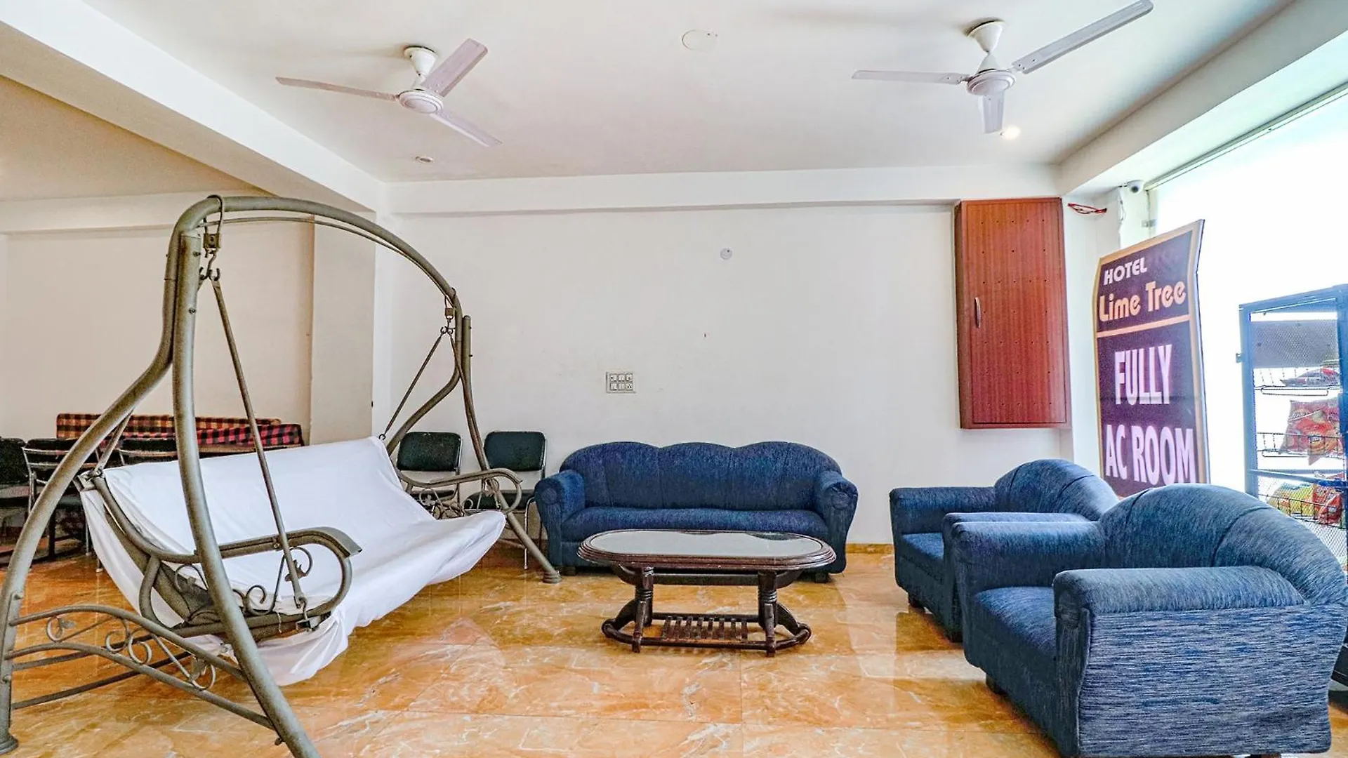 Fabhotel Lime Tree Near Yashobhoomi Convention Centre Delhi  India
