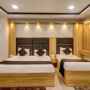 Dakha International - Karol Bagh, New *** Delhi (National Capital Territory of India)
