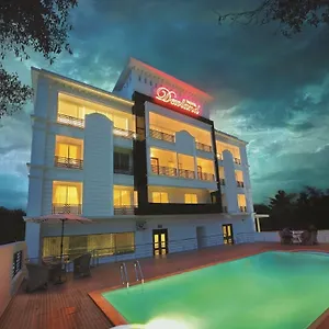 https://hotel-dewland.kerala-hotels.net