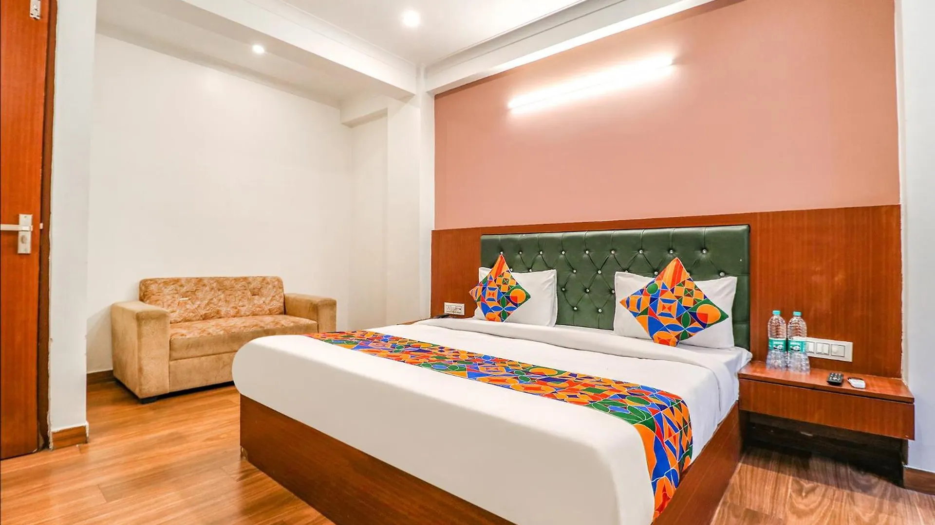 Fabhotel Lime Tree Near Yashobhoomi Convention Centre Дели Отель